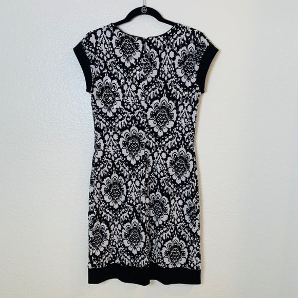 Joseph Ribkoff Damask Print Dress Size 8 Black White Sequins Body Con - Picture 10 of 14